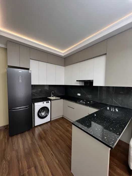 Мега планет Хон Сарой Mega Tower Универсам Юнусобод метро 2/8/12 Сдам