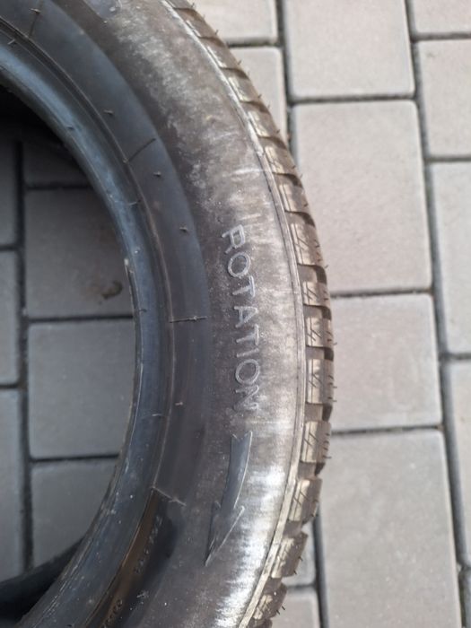 Vând  anvelopa  all season