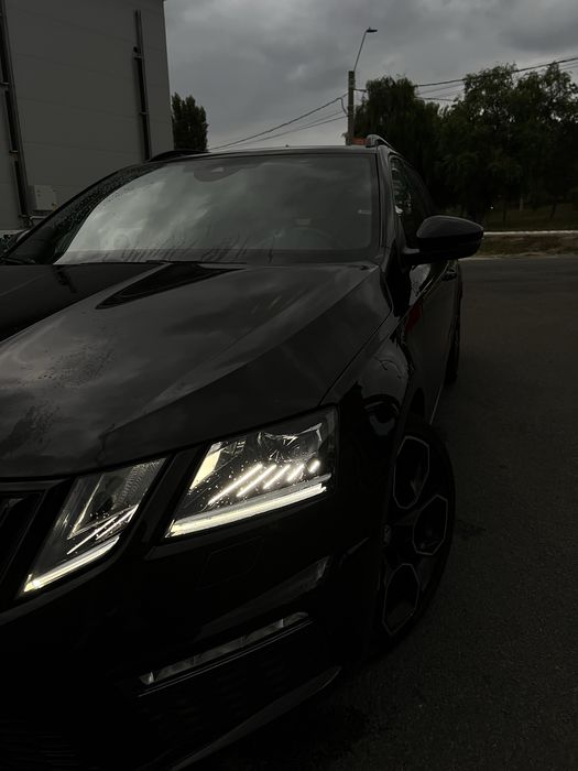 SKODA Octavia 2020 — imagine 3