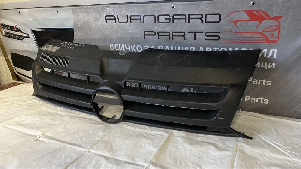 3 броя радиаторна решетка VW T5 Multivan Caravelle 2003-2015