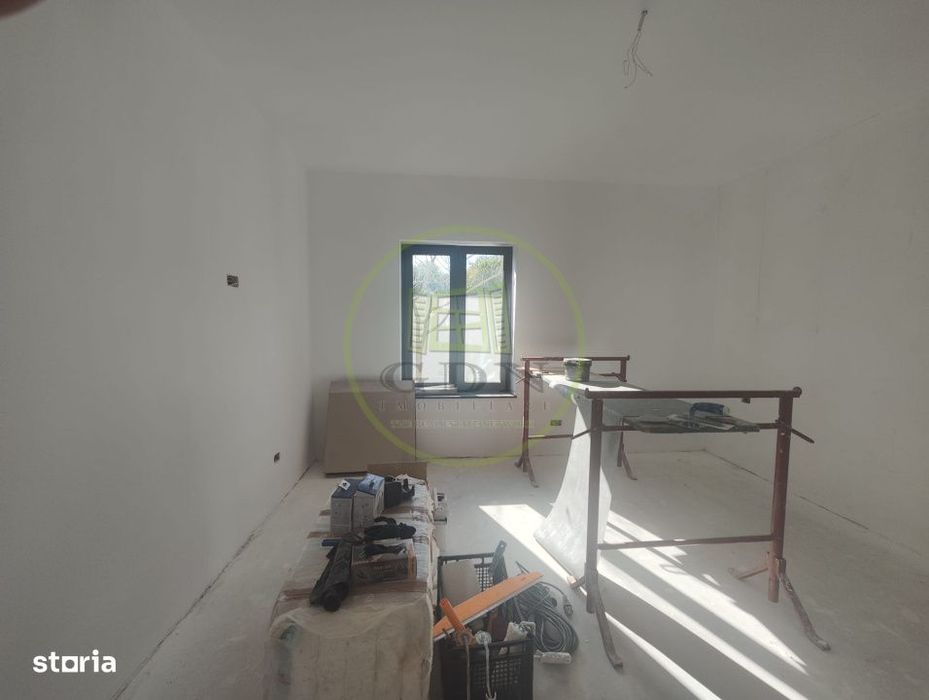 Casa 4 camere, teren 350 mp, localitatea Podari, zona Profi Loco