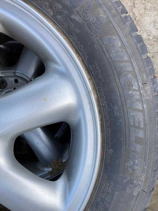 Vand jante  175/65 R15 + cauciucuri de vara