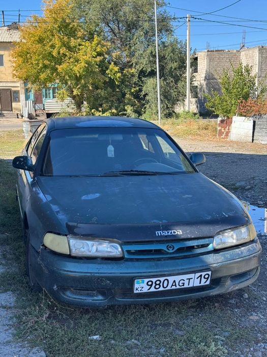 Продам машину мазда кронос