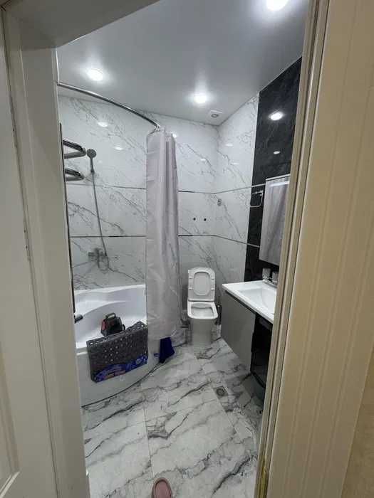 Сдается СРОЧНО квартира в центре города возле метро | Мега планет