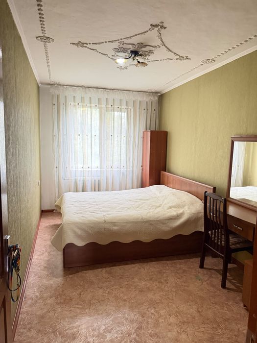 Продаем 3х квартиру на площади Ордабасы