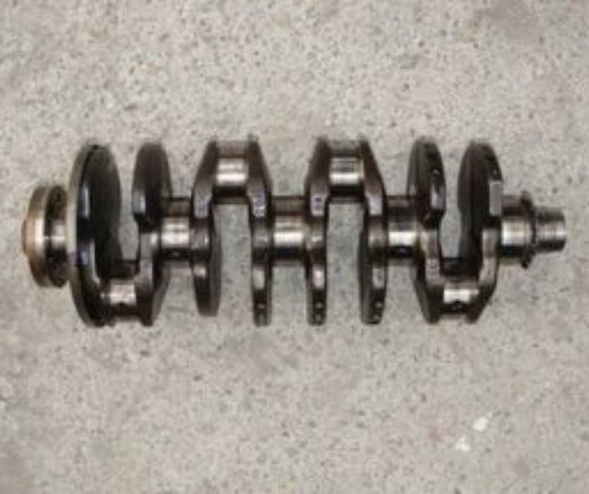 Vibrochenuri-arbori cotiți pentru motoarele utilajelor de construcții