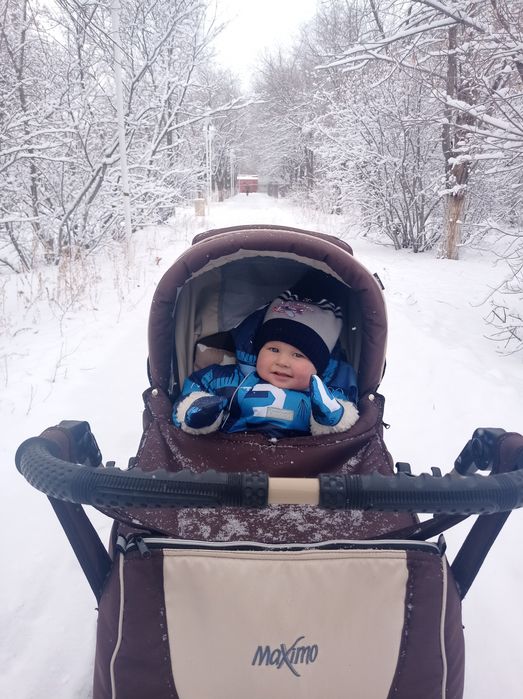 Продам коляску зима лето