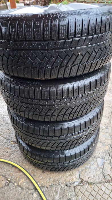 JEEP  джанти със зимни гуми 215/55/17  7,5J×17  ET55  5×127