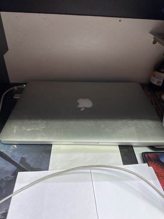 Makbook pro(retina 13-inch Early 2015)