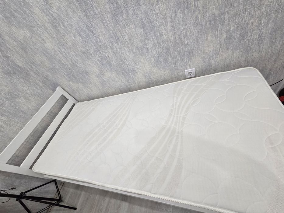 Продам подросковую кровать