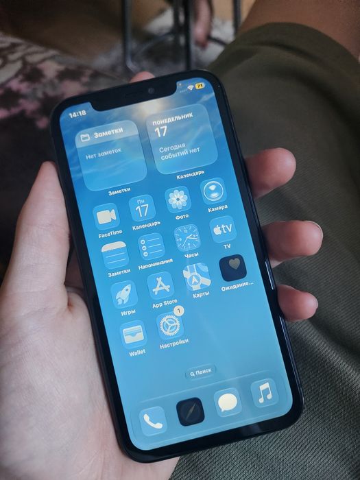 IPhone 11 64 , 71% акб