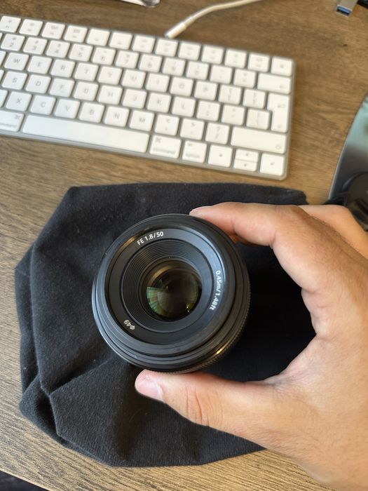 Obiectiv Sony 50mm f1.8 in stare perfecta, folosit puțin
