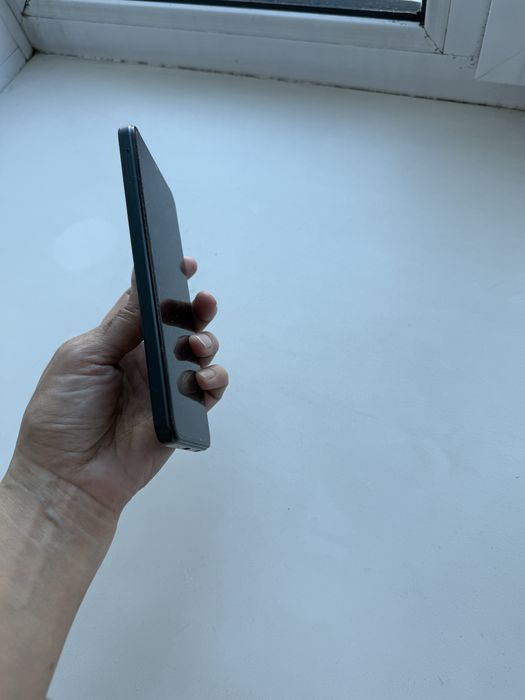 Продам телефон vivo