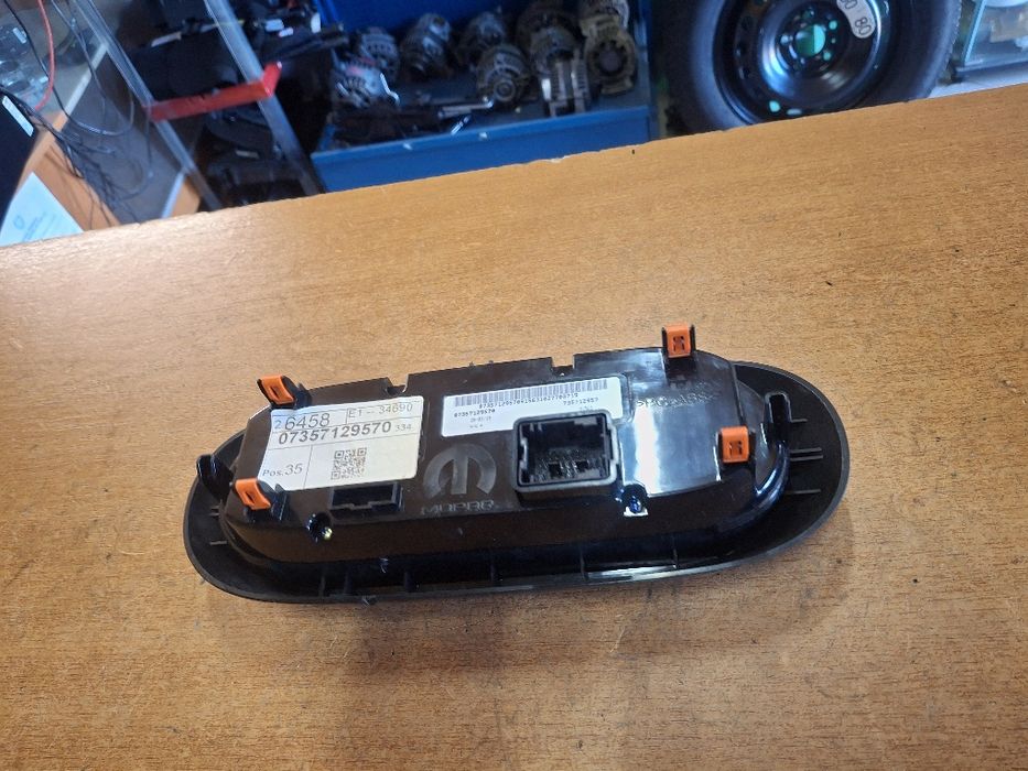 Panou control aer Fiat 500X