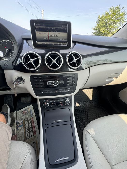 Мерцедес Б200 136кс