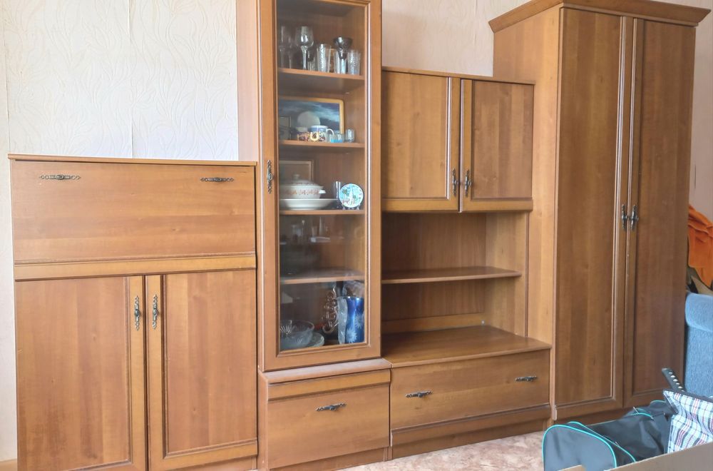 Стенка горка, в отличном состоянии