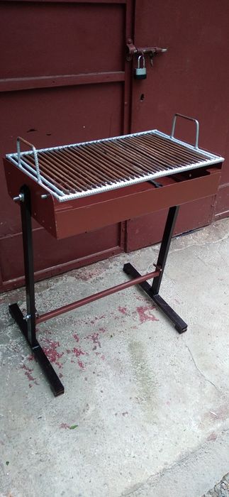Grătar pt curte sau voiaj.