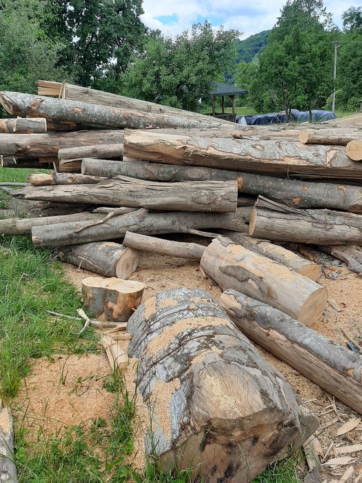 Lemn de foc și altele