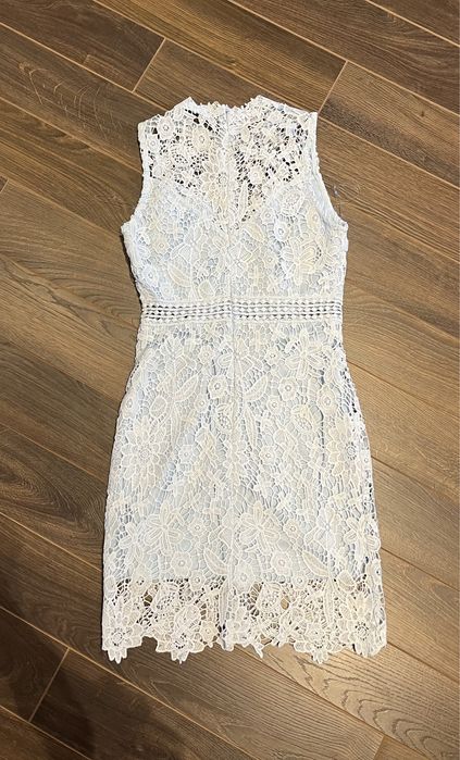 Рокля (като нова)