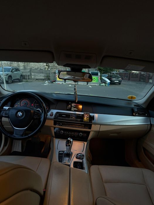 BMW 5 Series 2012 — imagine 24