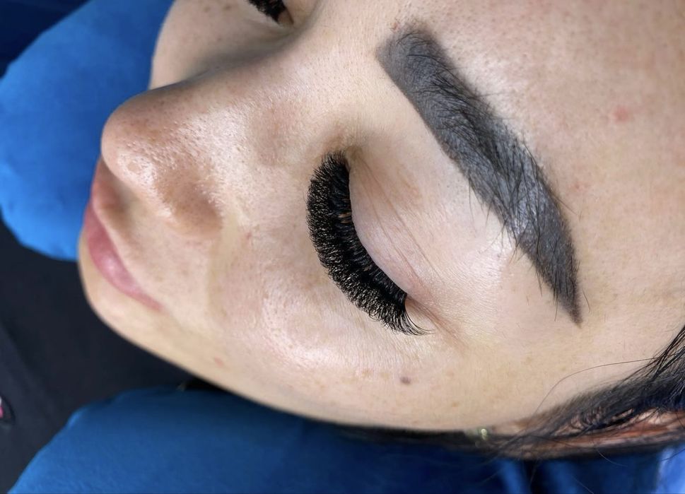 Наращивание ресниц