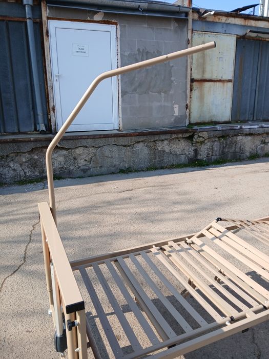 Болнично легло..