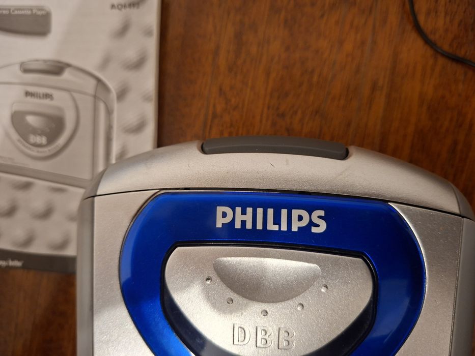 Плеер кассетный Philips AQ6492