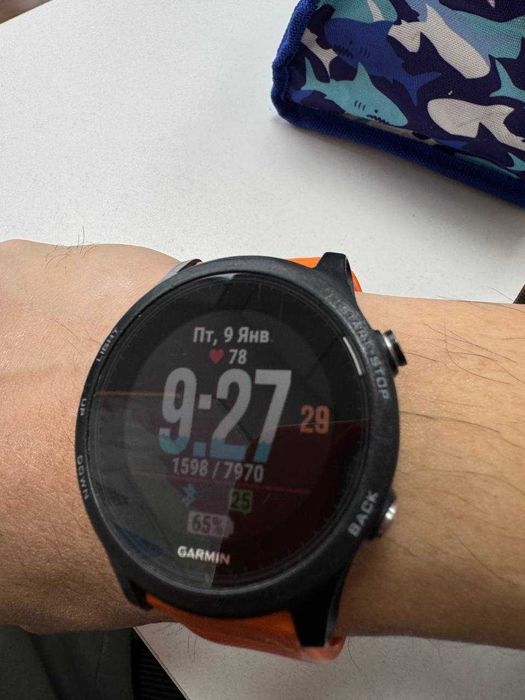 Продам Garmin forerunner 935