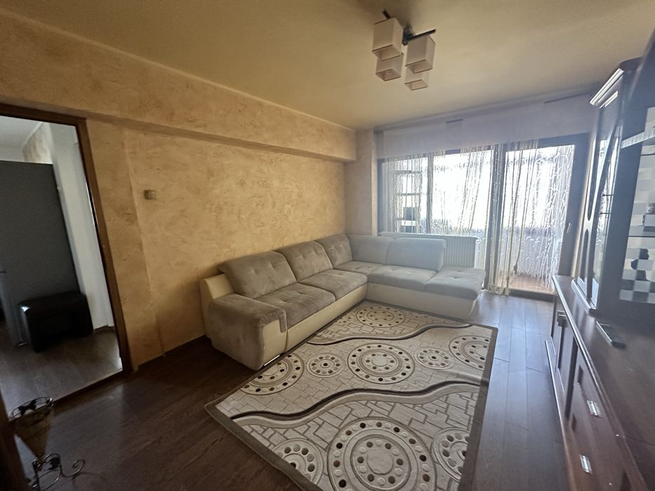 Apartament decomandat Calea Bucuresti