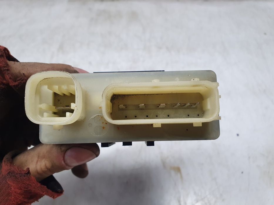 Releu electroventilator gmv 9662570880 Citroen C4 1 [facelift] [2008