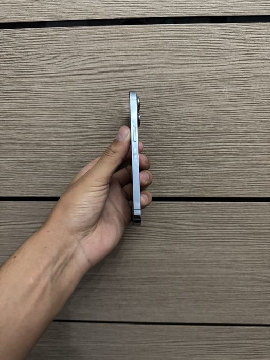 Айфон 13 про без коробки