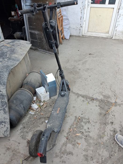 Trotineta electrica 1500 lei negociabil
