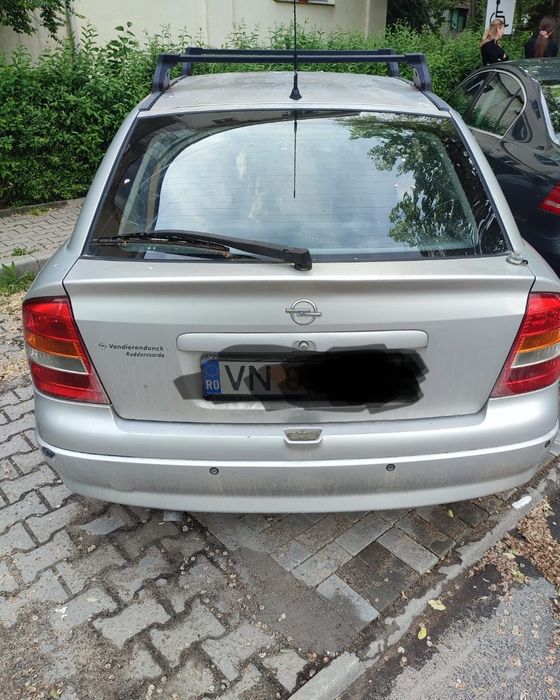 Opel Astra an 2000