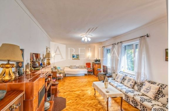 Продава се Къща в Банкя - 244 кв.м за 1986 €/кв.м - Снимка #4