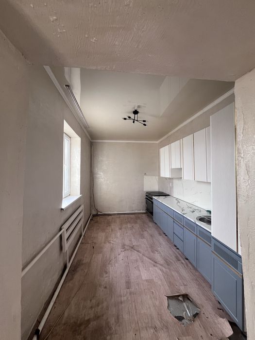 Жер үй 11 соттық участогыммен