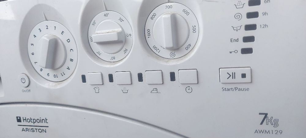 Пералня за вграждане Ariston AWM129