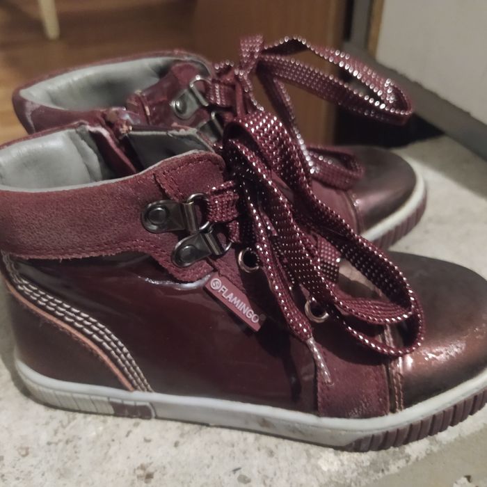 Ботинки на девочку