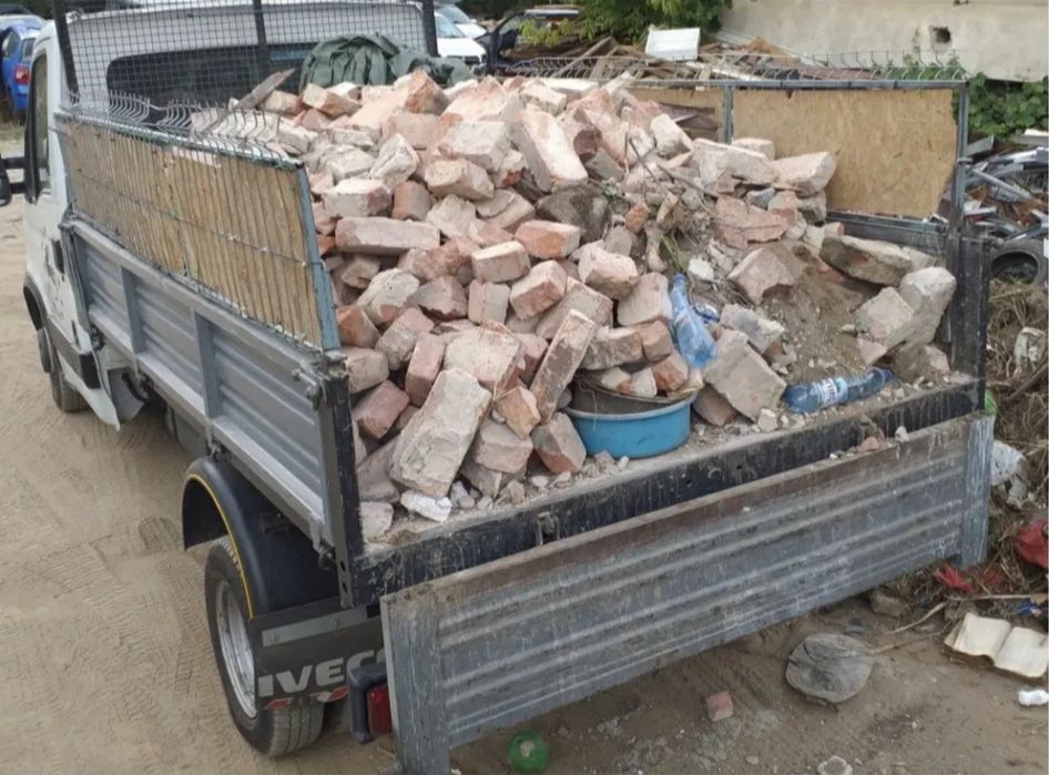 Transport moloz•taieri beton•Decopertari Gresie Faianta (Demoalri)