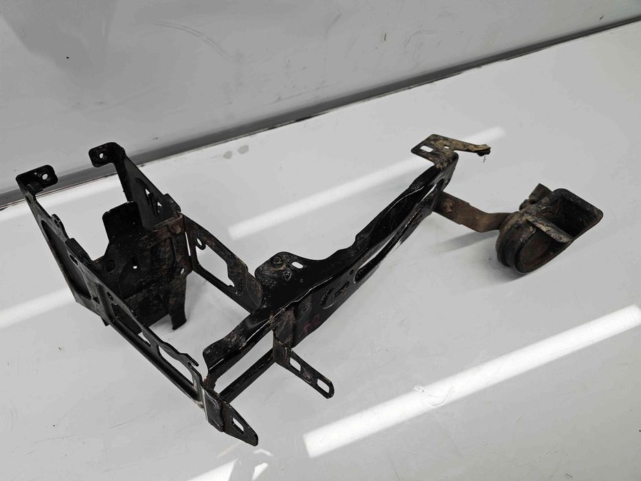 Suport far dreapta Bmw 1 (F20) [Fabr 2011-2017] KA9885