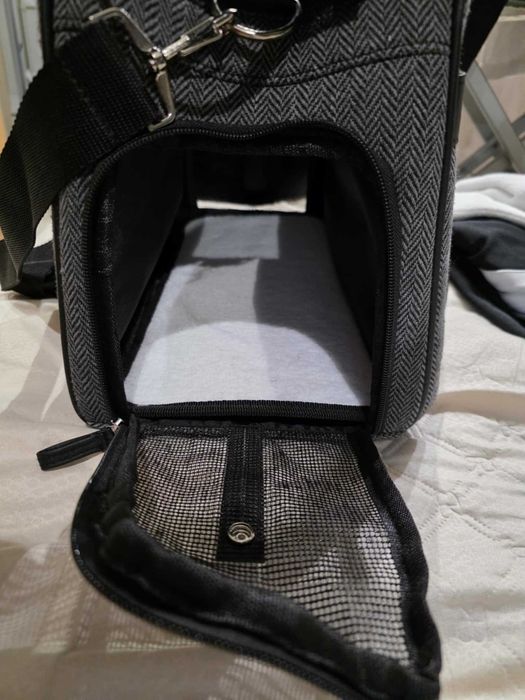 Кучешта чанта за пътуване