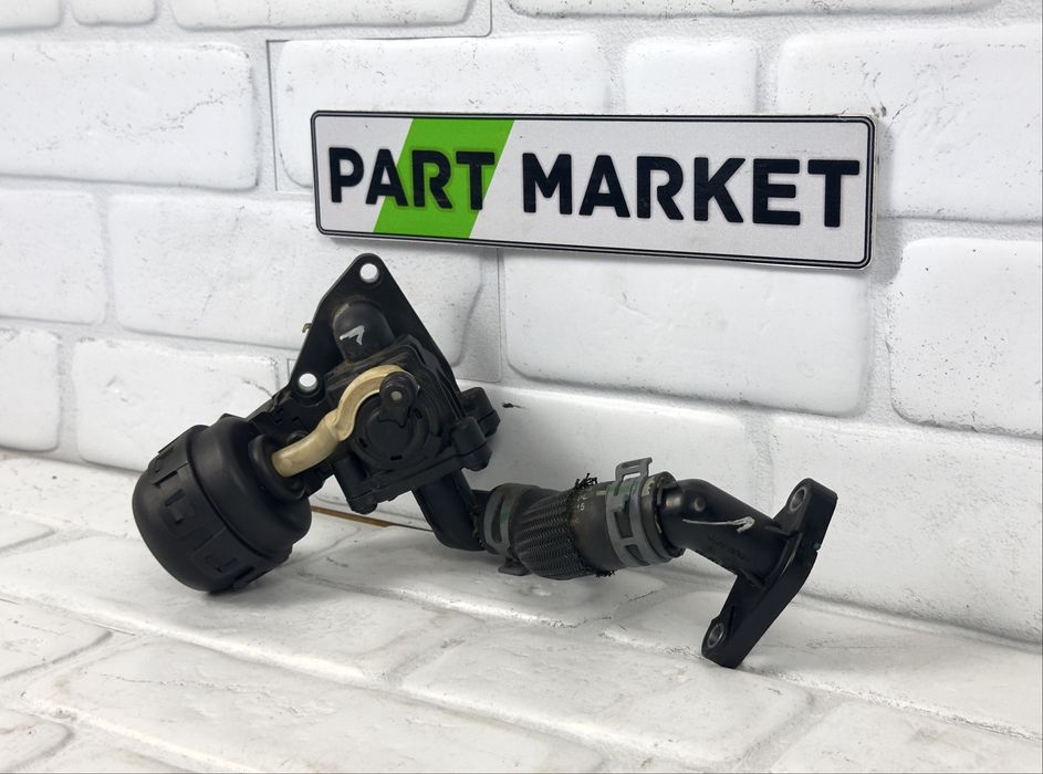 Клапан AUDI 059121737AR 059121131S