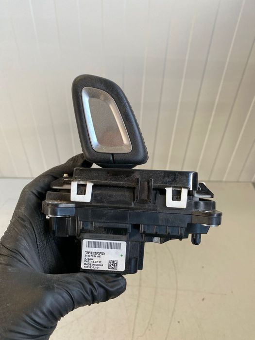 Nuca schimbator cutie viteze automata VOLVO XC40 2019 31437334