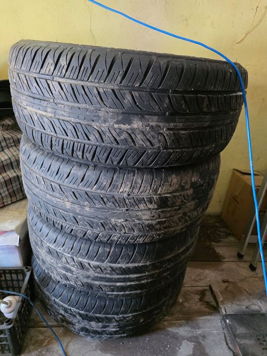 Продам летнюю  резину DUNLOP