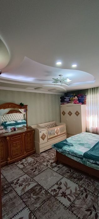 Уй сотилади. Срочно