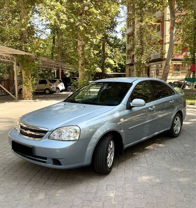 Lacetti sotiladi 1 qol