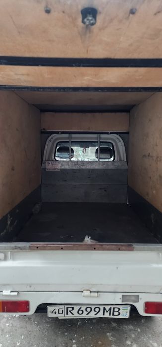 Labo tent sotiladi