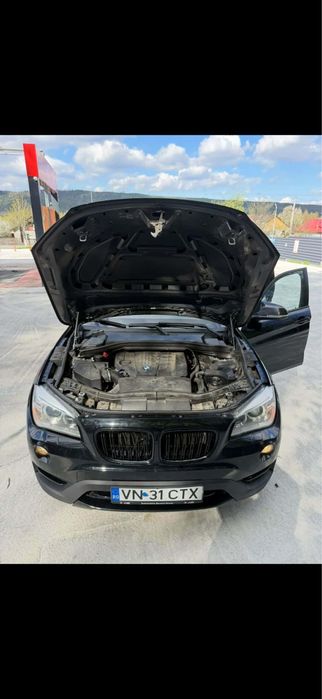 Vând BMW x1 xDrive