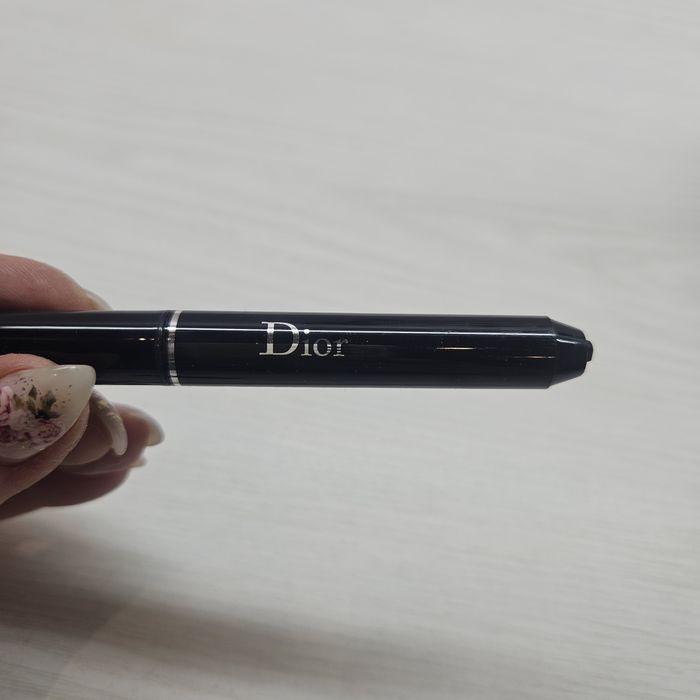 Косметика тени Франция