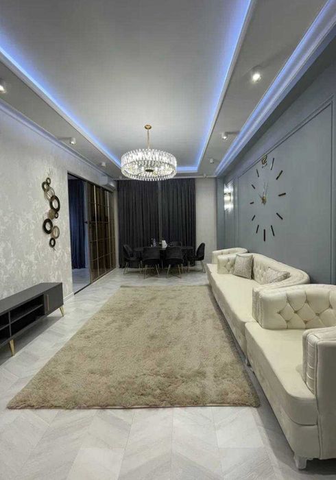 Ахмад Югнакий Хумоюн 3/1/5 балкон 2*6 № 371 Умида