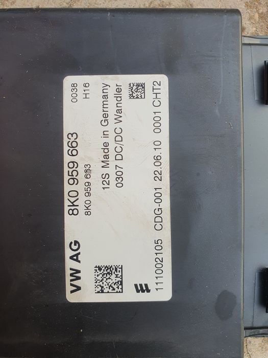 Modul tensiune Audi A4 B8 A5 /Calculator baterie Audi A4 B8 A5